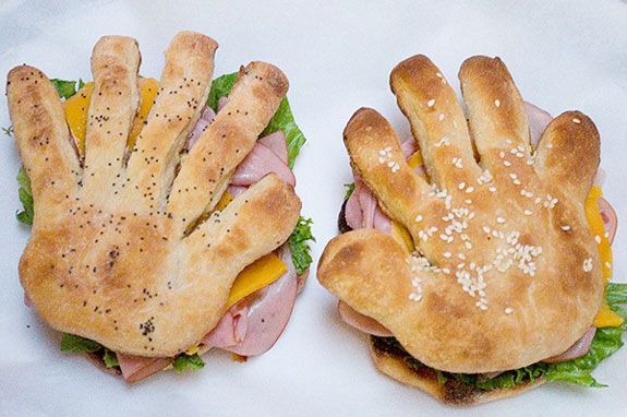 If I invite you round for afternoon tea, what will you expect to eat?