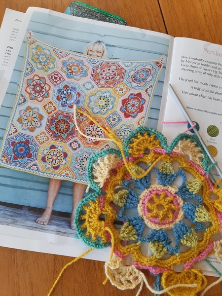 Crochet/Knitters : post your current projects here!