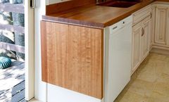 Liftable kitchen worktop