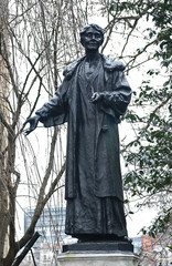 I wouldn't miss any statues of people