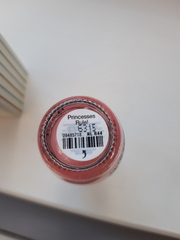 Toe nail colour