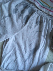 Black oil/grease splashes on washed clothes - any idea what is wrong pls?