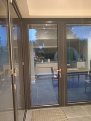 Bifold integrated blinds