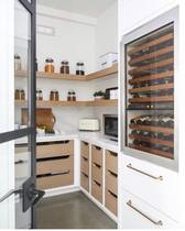 Share your walk-in pantry pics with me!