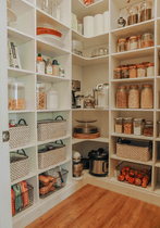 Share your walk-in pantry pics with me!