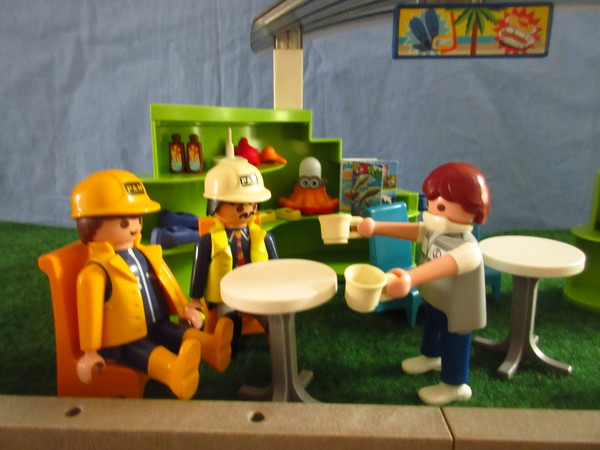 Playmobil pandemic in our house part 3