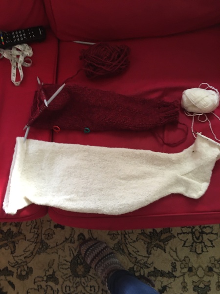 Crochet/Knitters : post your current projects here!