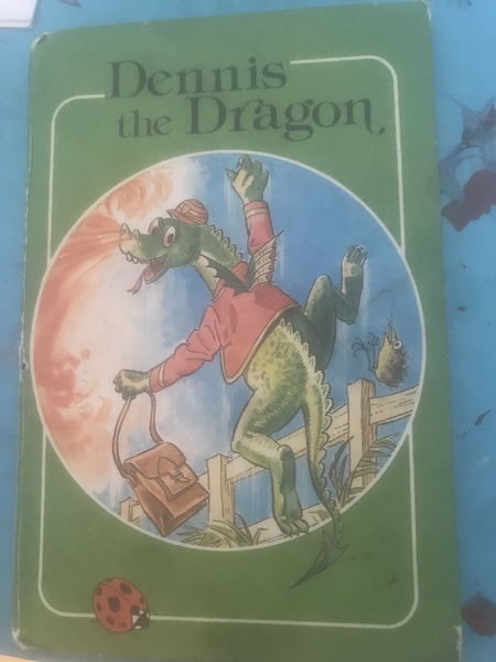 Does anyone remember this 80s/90s picture book about a family of dragons?