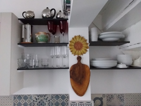 Open shelving in the kitchen...