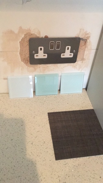 Kitchen cabinet/quarts worktop colour combination