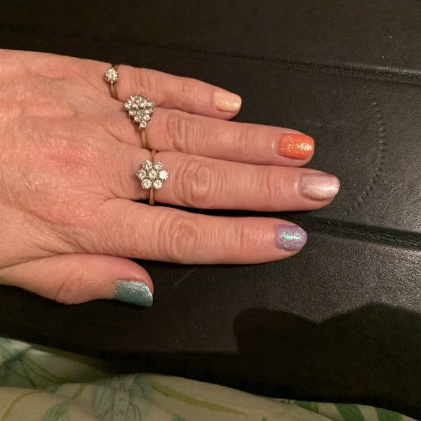 Nails- what colour. Show me yours