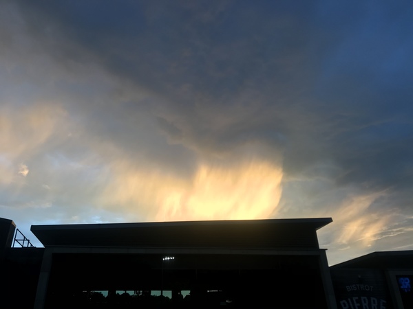 What is wrong with the sky????