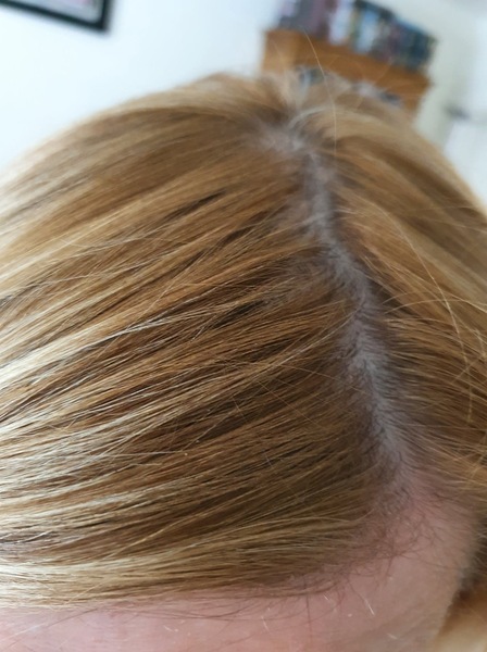Hair blond dye help, any hairdresser here please?
