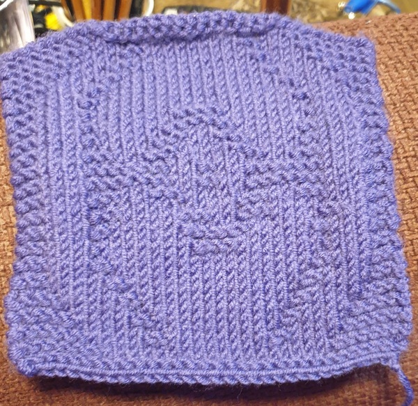 Woolly Hugs. A Blanket for DrLouiseJMoody in memory of her beautiful wife.. Please join us to make something very beautiful for her.  All help warmly received.