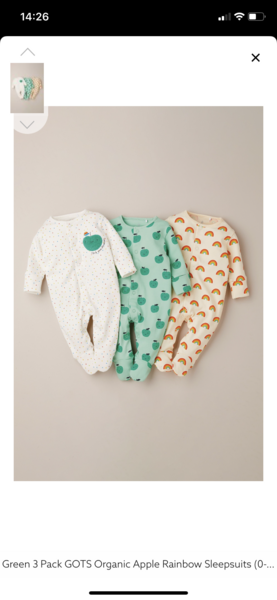 👣 Due Nov/Dec 👣 it's the 20 week scans! 👣