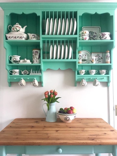 DD wants a turquoise bedroom