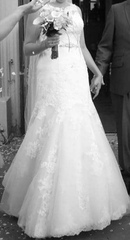 To ask for photos of your wedding dress?