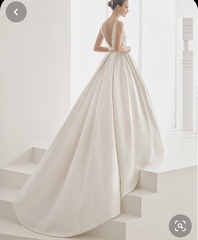 To ask for photos of your wedding dress?