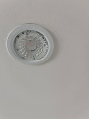 Change gu10 bulb