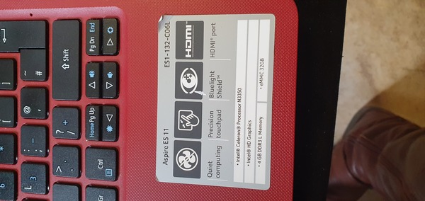 Someone tell me which laptop to buy please!!