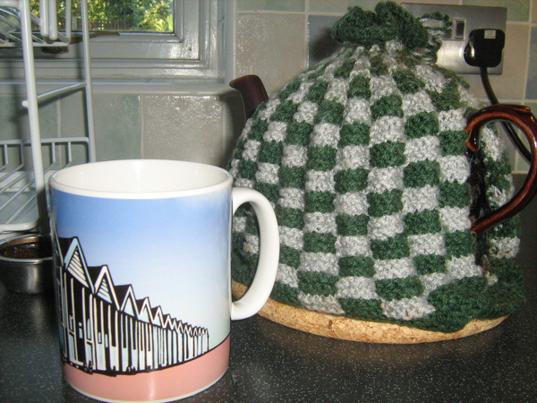AIBU to take my favourite mug on holiday?