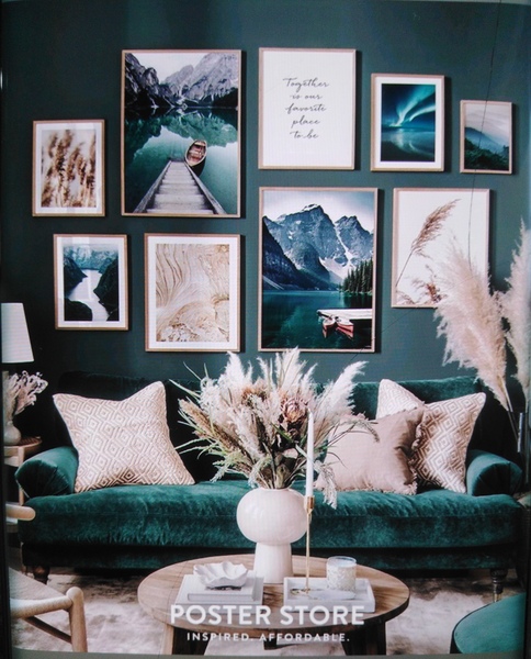 What colours to accessorise with forest green?