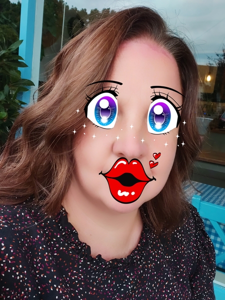 Needing help to get out of my mumsy look and take more intrest into my look and style.