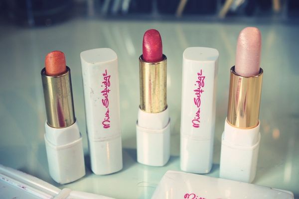 To ask what make up you loved in the 90s