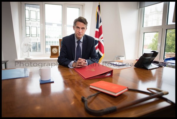 Westminstenders: PreGrades (Minority Report comes to the UK)