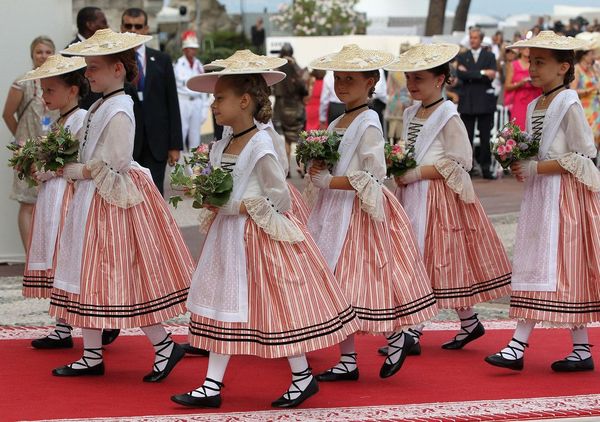 To think weddings should have one maid of honour and the bridesmaids should be young children