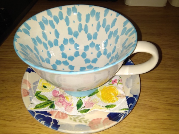 AIBU to take my favourite mug on holiday?