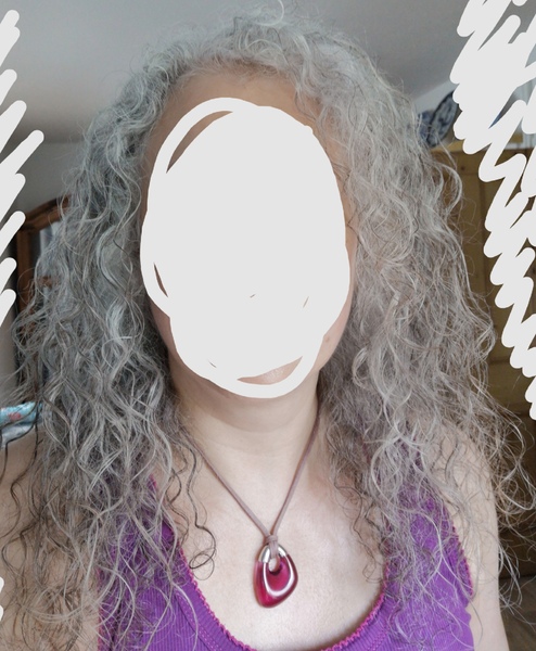 ➿ Fantastic Haircare: Making Sense and Science of the Curly Girl Method