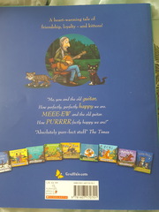AIBU to think these books might be counterfeits?