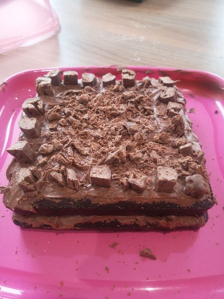 Mumsnet users share with Betty Crocker pictures of the bakes they have made with their family in support of Macmillan Cancer Support