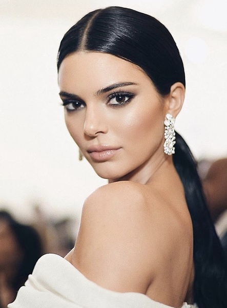 Who is your same sex celebrity crush?