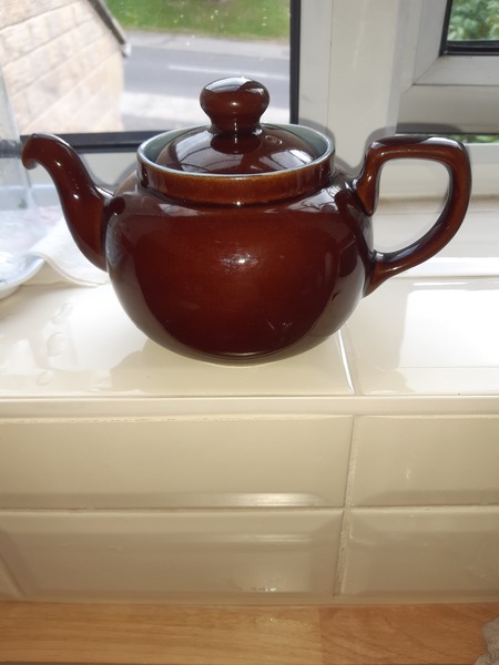 Show me your teapot(s) please.
