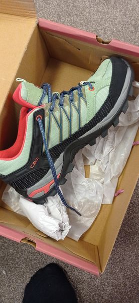 Where do you buy winter outdoor wear? Is Mountain Wearhouse good?