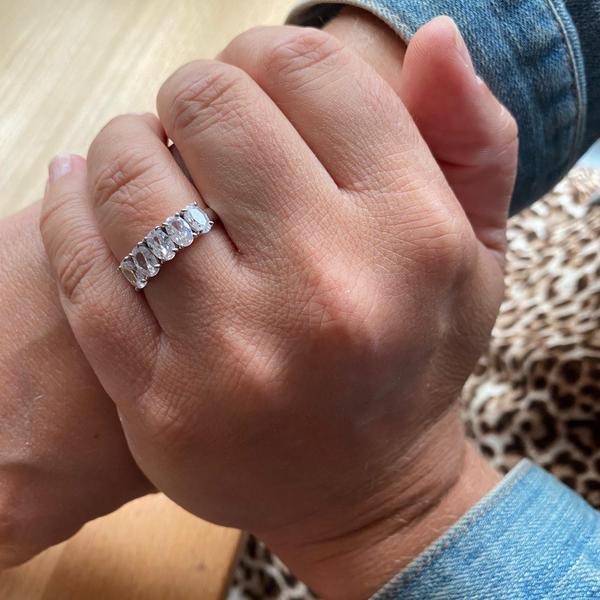 Show your Engagement rings!