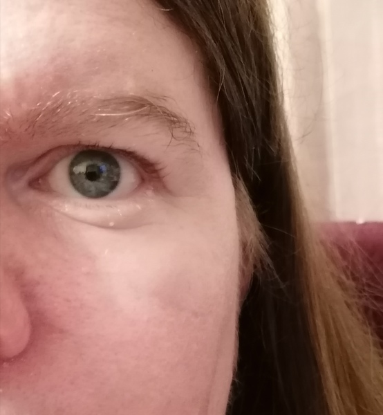 Eye make up for a beginner
