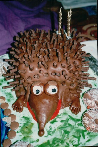 Mumsnet users share with Betty Crocker pictures of the bakes they have made with their family in support of Macmillan Cancer Support