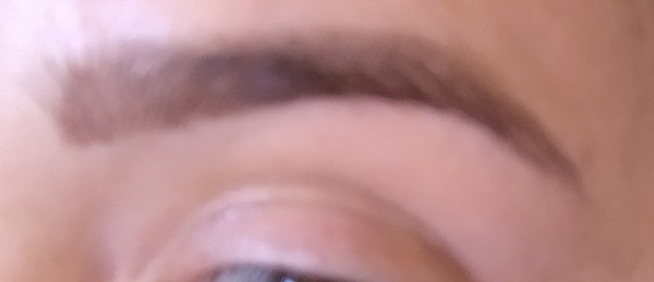 Eyebrow microblading