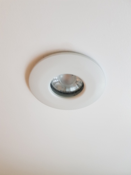 How many mumsnetters does it take to change a lightbulb?