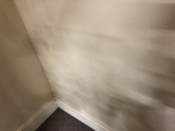 Hotel threatening to sue us for bad review