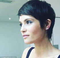 To think women can look stunning with short hair?