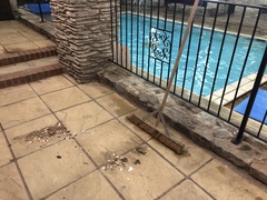 Hotel threatening to sue us for bad review