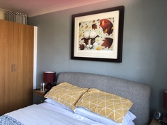Help - redecorate my bedroom!