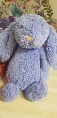 To ask if any of you have this Jellycat?