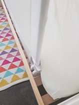 Bed guard for cot bed