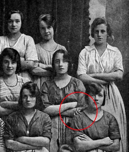 what do you make of this strange photo ?