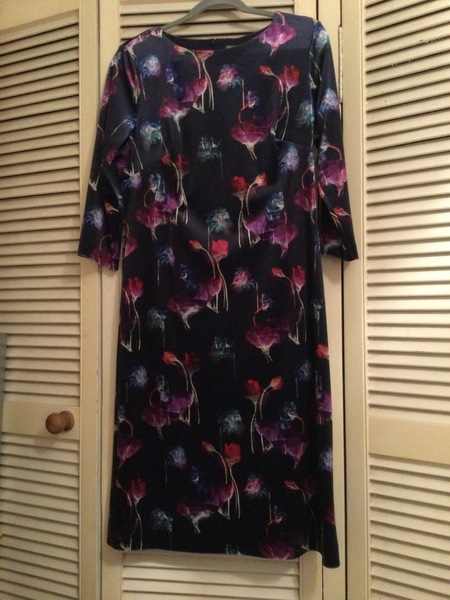 What will you be wearing Xmas day ? I’m thinking of this ? What do you think ?